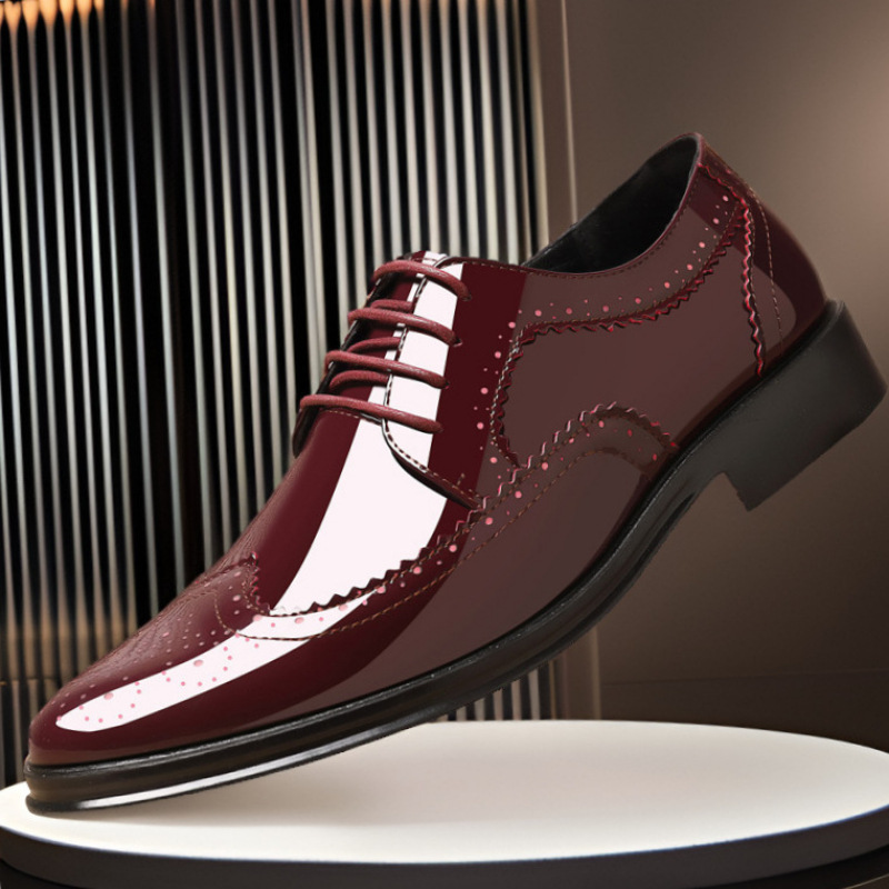 Glanzende lakleren brogue scho - Young Men'S Grooming recensie en prijs
